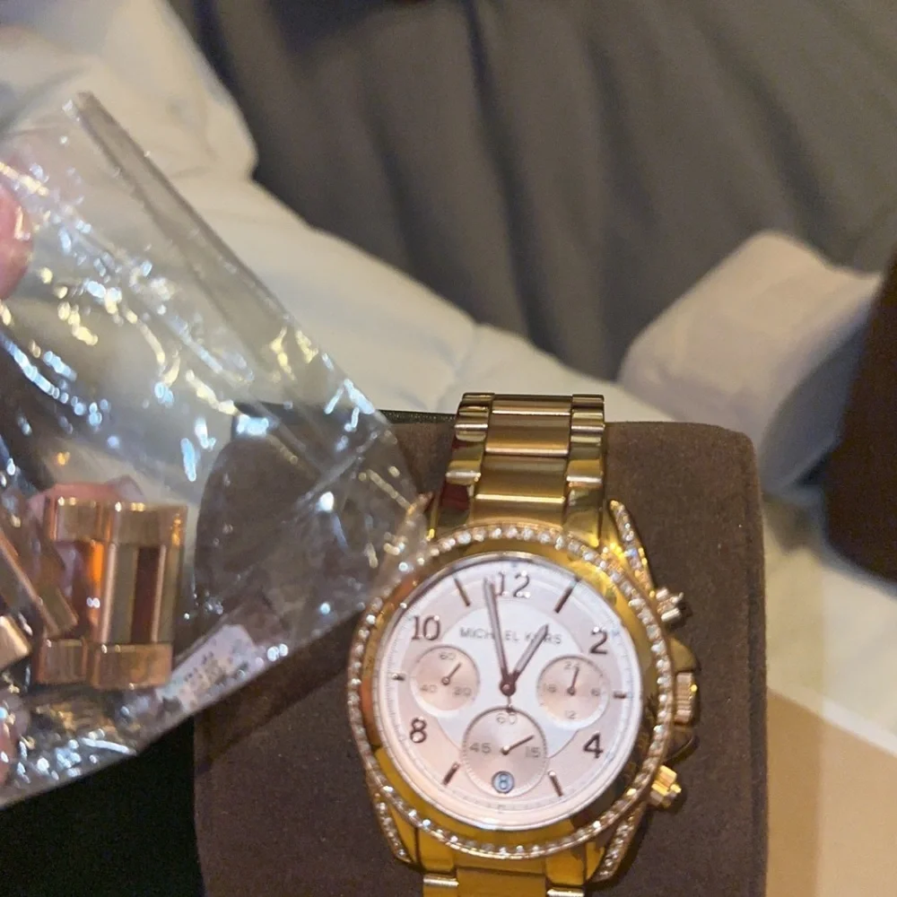 Michael kors watch - Picture 3 of 3